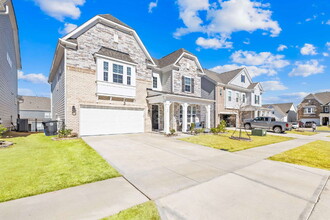 104 Winterberry St in Mooresville, NC - Building Photo - Building Photo