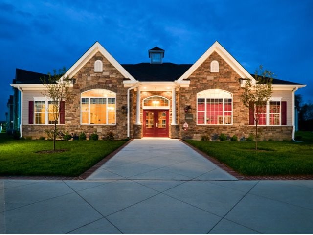 Laurel Green in Mount Laurel, NJ - Foto de edificio