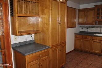 9201 Mt Shasta Dr in El Paso, TX - Building Photo - Building Photo