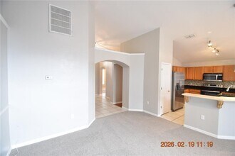 2521 Clareside Dr in Valrico, FL - Building Photo - Building Photo