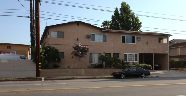 11057 Lower Azusa Rd in El Monte, CA - Foto de edificio - Building Photo