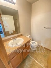 1055 NE B St in Pullman, WA - Building Photo - Building Photo