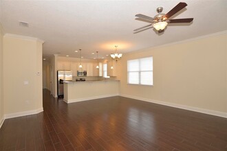 2724 E Church St in Orlando, FL - Foto de edificio - Building Photo