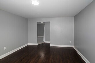 Blackwood Gardens in Blackwood, NJ - Foto de edificio - Interior Photo
