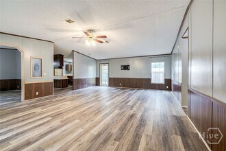 217 Skinner Bay Dr in Guyton, GA - Building Photo - Building Photo