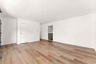2201 Ade Ave in Valparaiso, IN - Building Photo - Building Photo