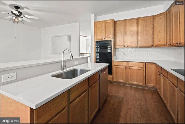 5394 Chieftain Cir in Alexandria, VA - Building Photo - Building Photo