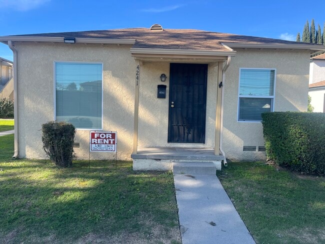 4241 N Bellflower Blvd