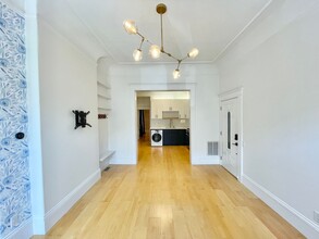 1584 Fulton St in San Francisco, CA - Building Photo - Building Photo