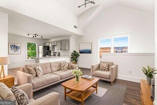 94 Lucy St SE, Unit A in Atlanta, GA - Building Photo