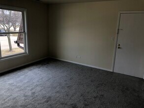 10415 N Church St, Unit 10415 in Huntley, IL - Building Photo - Building Photo