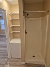 9400 Lomax St in Houston, TX - Foto de edificio - Building Photo