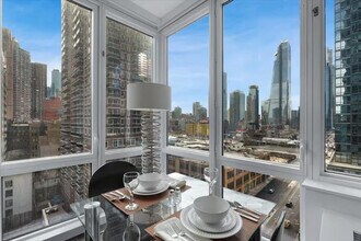 605 W 42nd St in New York, NY - Building Photo - Building Photo