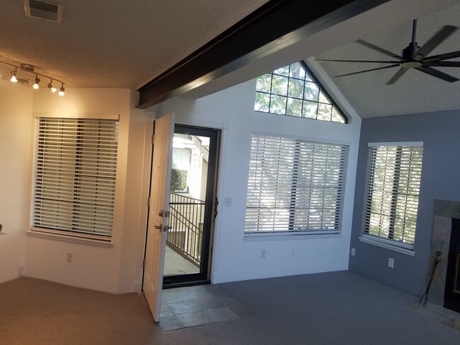 property at 4806 E Kentucky Ave
