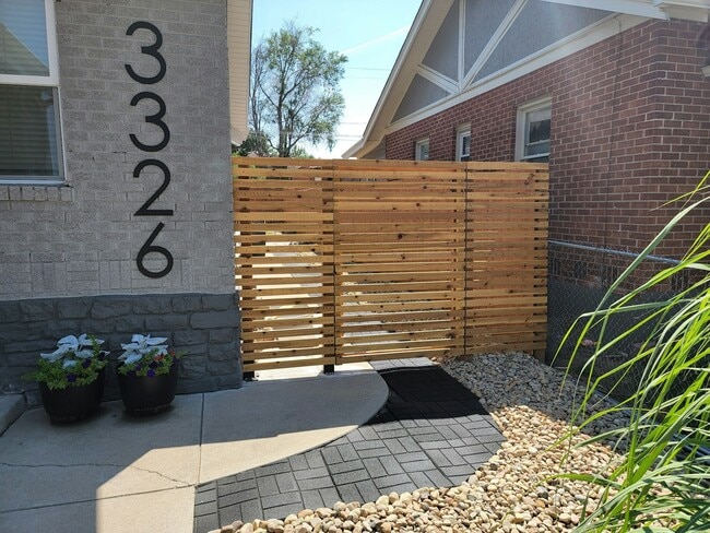 3326 Steele St in Denver, CO - Building Photo - Building Photo