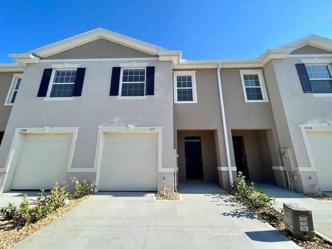 property at 1370 Yellow Finch Dr