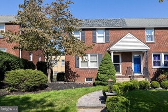 11 Dowling Ave in Audubon, NJ - Building Photo - Building Photo