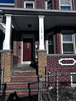 113-17 95th Ave in Queens, NY - Building Photo