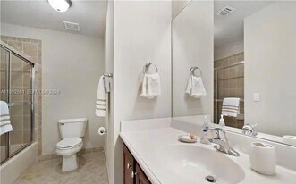 8989 Lancaster St in Tamarac, FL - Building Photo