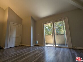 2925 E Spaulding St in Long Beach, CA - Building Photo - Building Photo