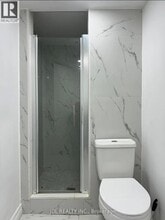 80 Mosedale Crescent in Toronto, ON - Building Photo - Building Photo