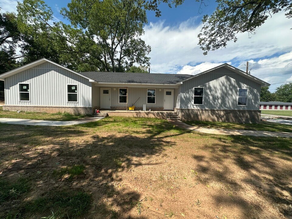 501 Ave 3 NW in Atkins, AR - Building Photo