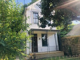 417 Emma St in Covington, KY - Building Photo