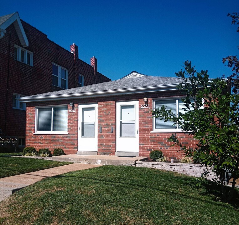 6521-6523 Clayton Ave-Unit -6523 in St. Louis, MO - Building Photo