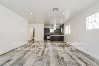 1340 N Kenmore Ave in Los Angeles, CA - Building Photo - Building Photo