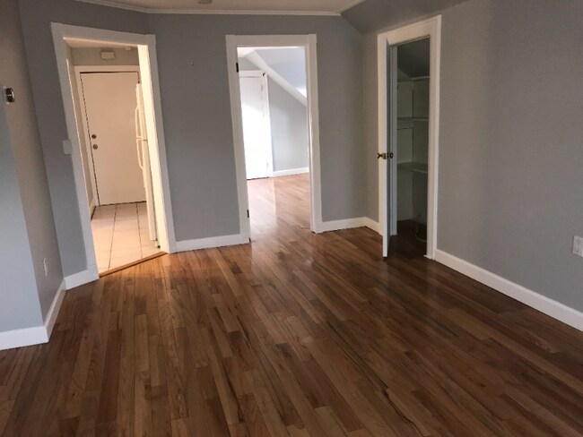 750 Irving Pl in Secaucus, NJ - Building Photo - Building Photo