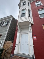 55 E Antietam St in Hagerstown, MD - Building Photo