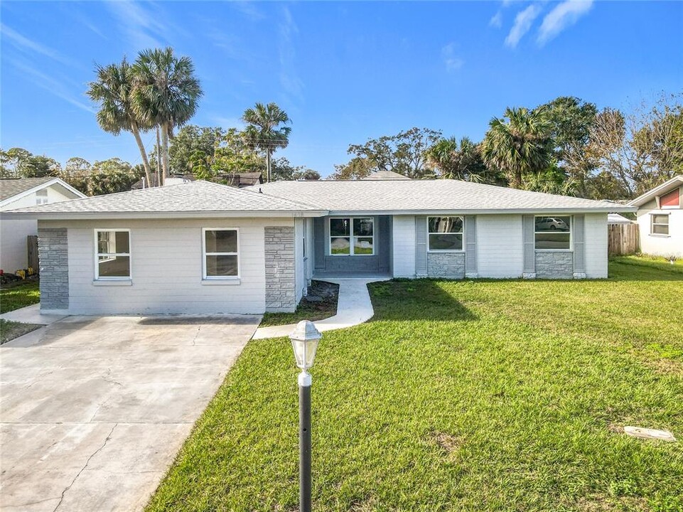 1428 Margina Ave in Daytona Beach, FL - Building Photo