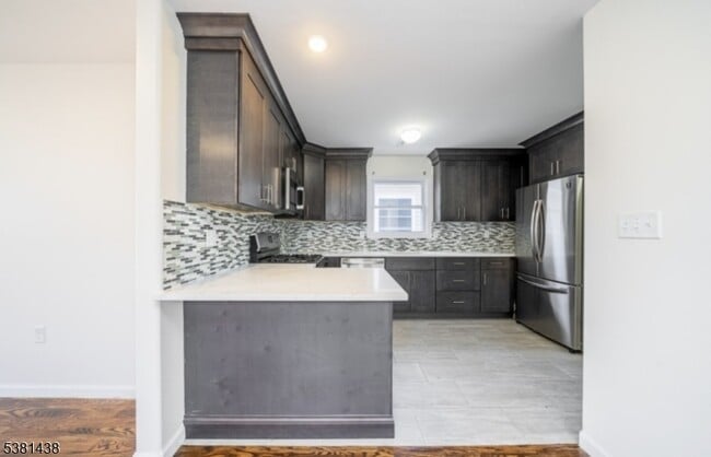 919 Anna St in Elizabeth, NJ - Building Photo - Building Photo