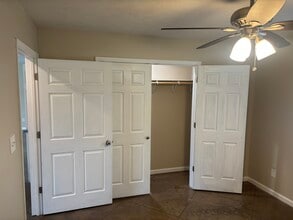 11631 Mcfarland in Carbondale, IL - Building Photo - Building Photo