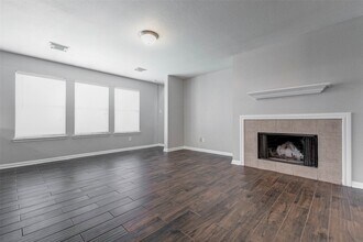 9307 Grove Haven Dr in Houston, TX - Building Photo - Building Photo