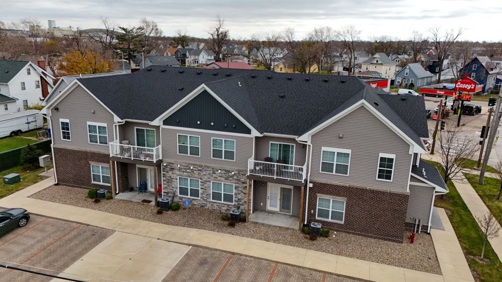 6th Street Commons in Cedar Rapids, IA - Building Photo