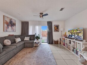 1123 NE 210th Terrace in Miami, FL - Building Photo - Building Photo