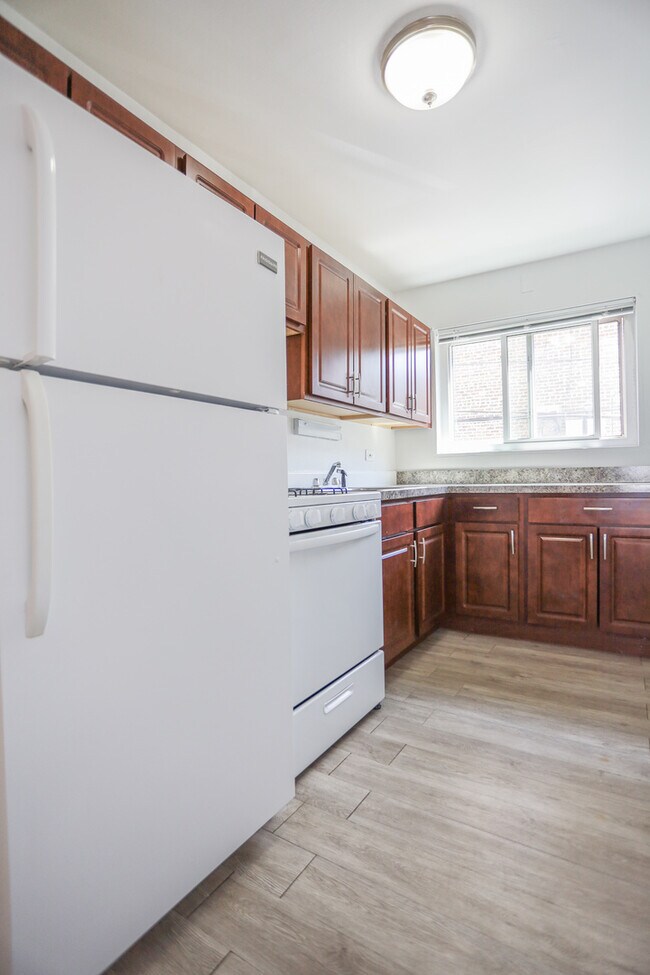 6719 N Hermitage Ave-Unit -4B in Chicago, IL - Building Photo - Building Photo