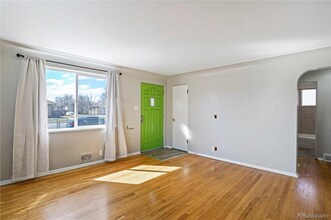3210 Pontiac St in Denver, CO - Building Photo - Building Photo