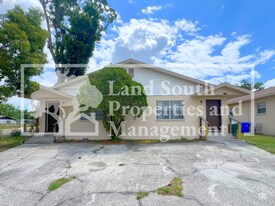 1105 Jewel Ave in Lakeland, FL - Building Photo