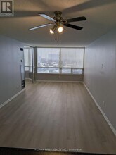 1121 Steeles Ave W in Toronto, ON - Building Photo - Building Photo