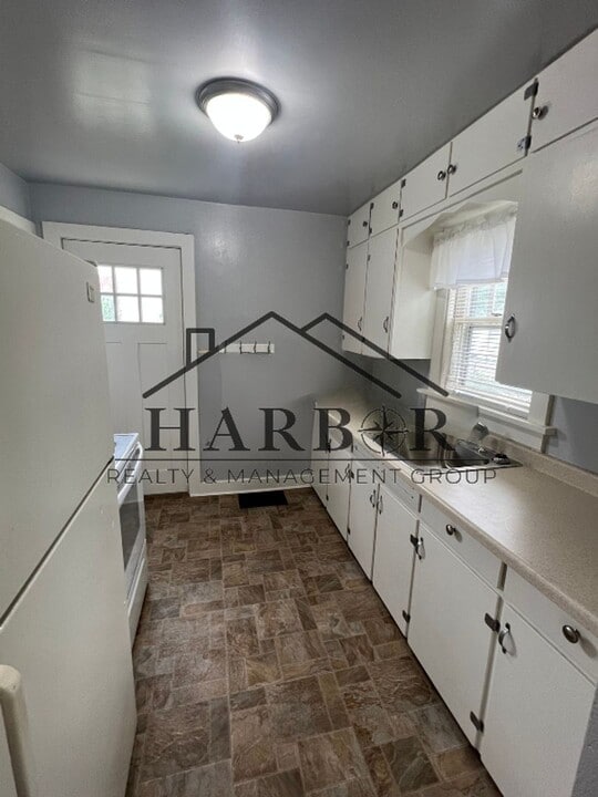 508 9th Ave SW in Austin, MN - Building Photo