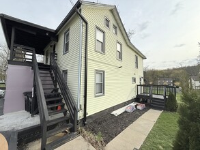 54 Henry St, Unit 54 Henry st 1st floor in Oxford, NJ - Building Photo - Building Photo