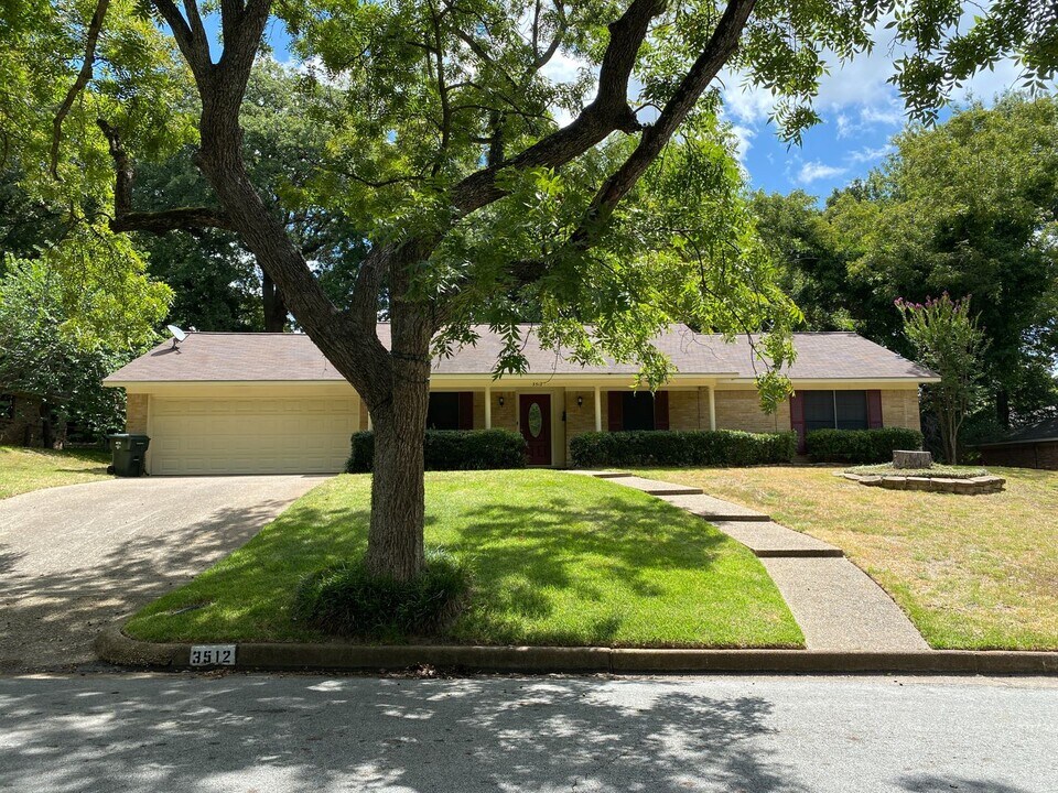 3512 Glendale Dr in Tyler, TX - Building Photo