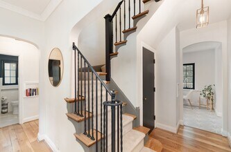 1138 Salisbury Dr in Cincinnati, OH - Building Photo - Building Photo