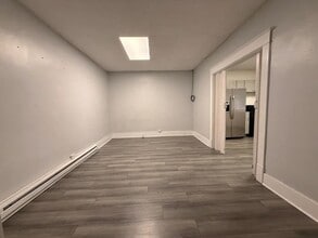 211 5th St in Ellwood City, PA - Building Photo - Building Photo