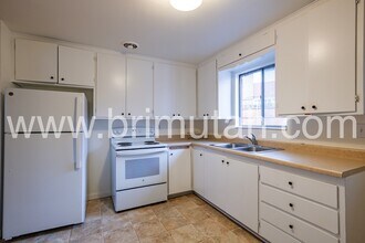 3953-3955 S 2250 E in Holladay, UT - Building Photo - Building Photo