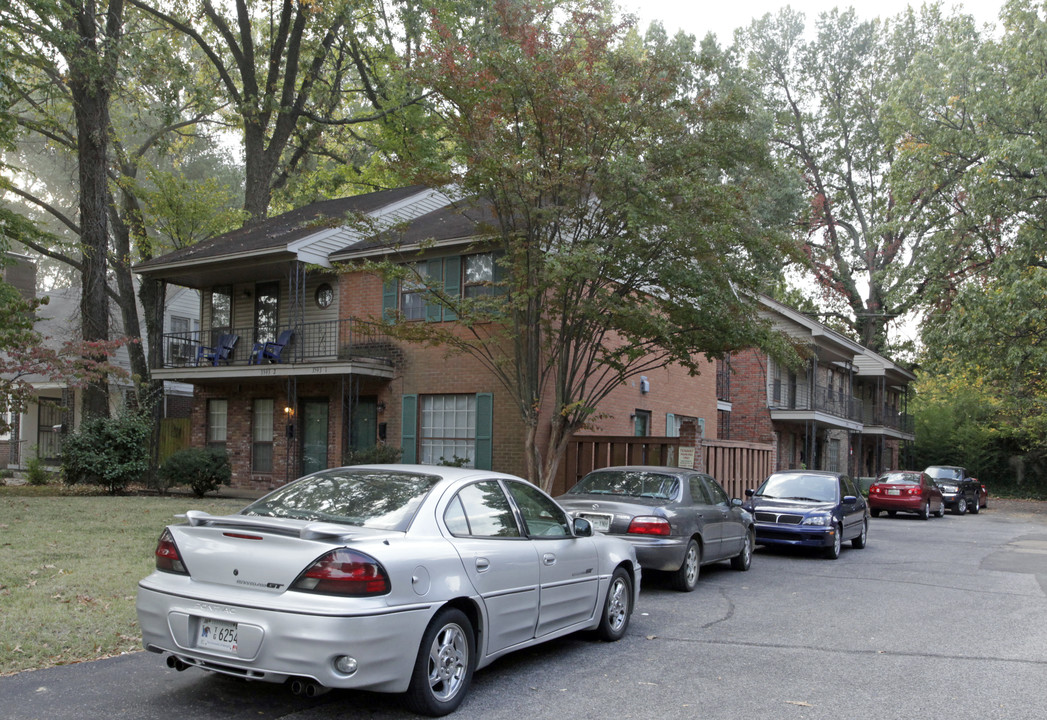 Norriswood Townhomes in Memphis, TN - Building Photo