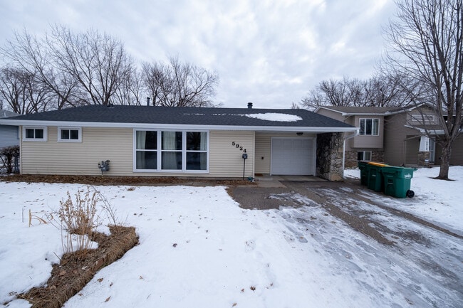 property at 5924 Idaho Ave N