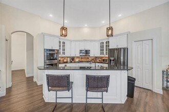 6120 Chene Ct in Lutz, FL - Building Photo - Building Photo